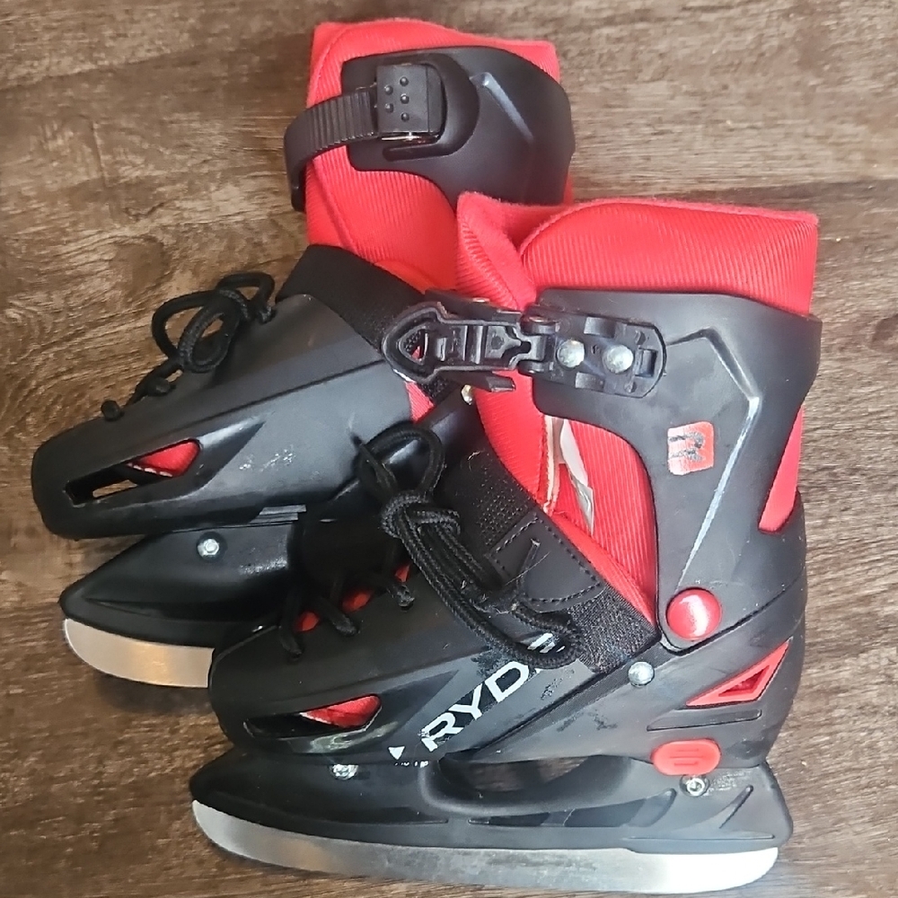 RYDE Adjustable Black and Red Ice Skates